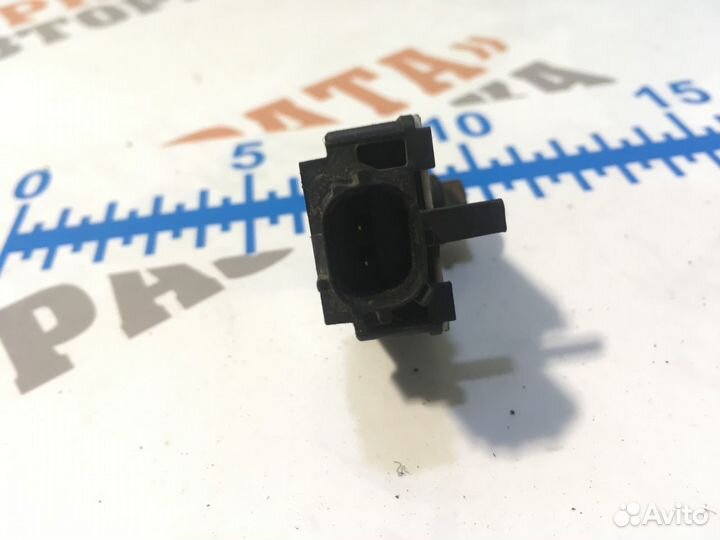 Тойота Хайлюкс Датчик удара подушек безопасности