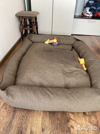 Лежанка для собак бу