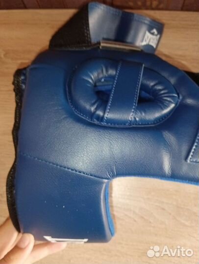 Боксерский шлем