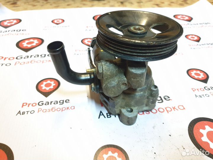 Насос гур Kia Sorento 1 BL 571003E030