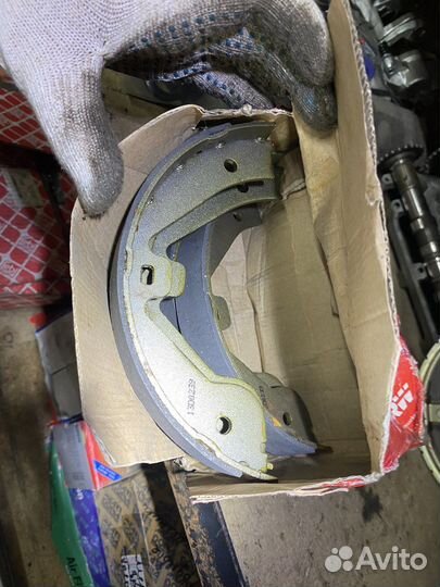 Комплект тормозных колодок TRW GS8718