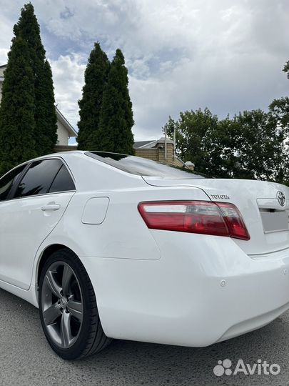 Toyota Camry 2.4 AT, 2011, 210 000 км