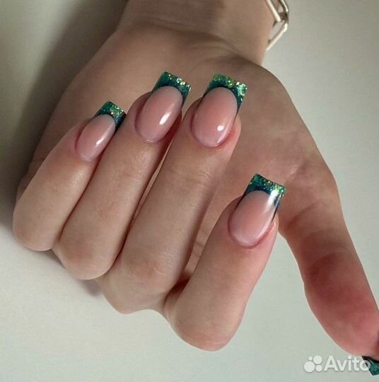 Мастер маникюра и педикюра