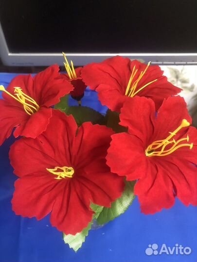 Цветы искусственны