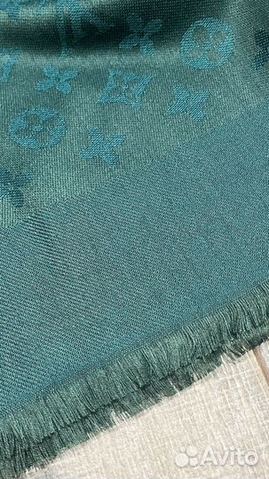 Платок шаль Louis Vuitton зеленый малахит