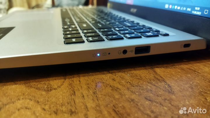 Ноутбук Acer i3