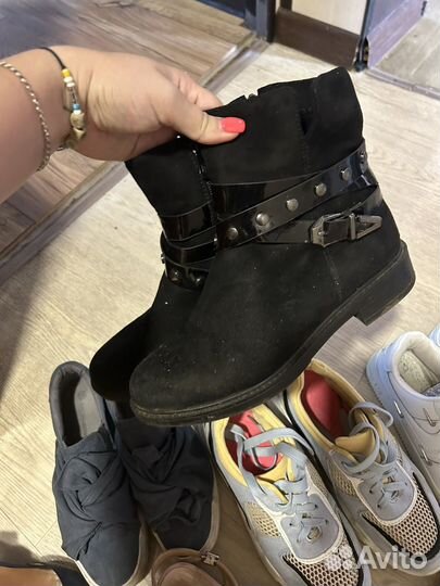 Обувь женская 38