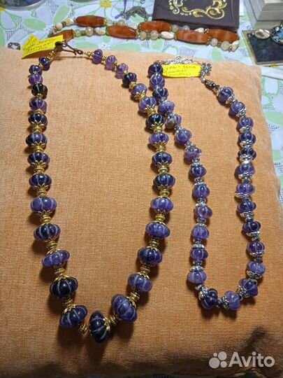 Бусы из натуральных камней