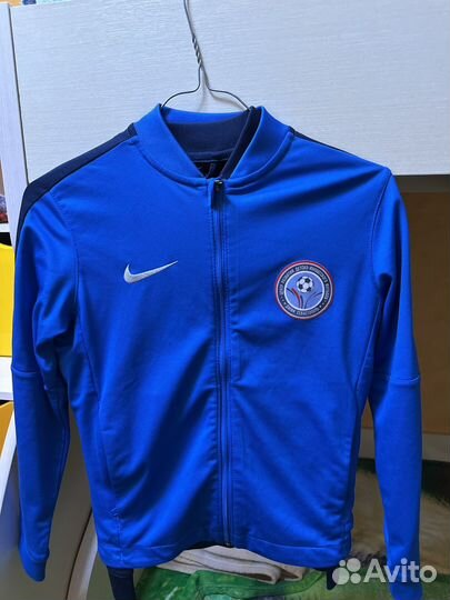 Спортивная кофта nike
