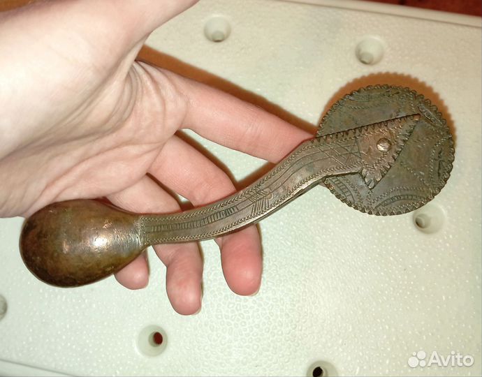 Тесторезка старинная