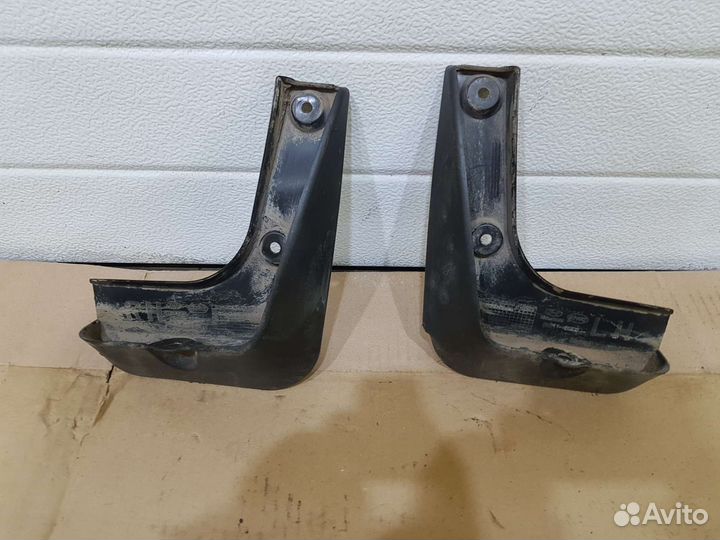 Задние брызговики kia rio 3 хэтчбек