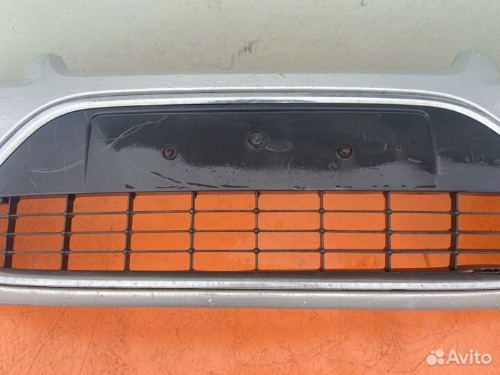 Бампер передний Ford Focus 2