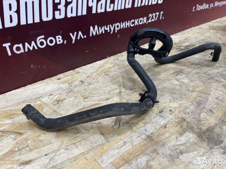 Патрубок радиатора Volkswagen Polo