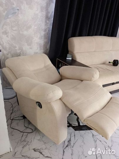 Кресло реклайнер бу