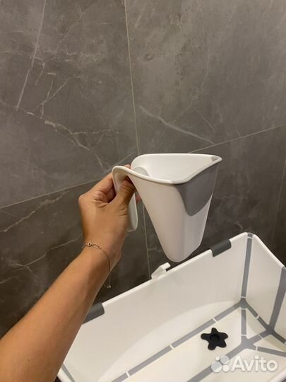 Ванночка для купания складная stokke