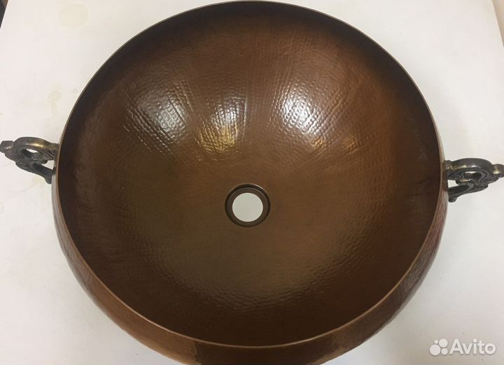 Раковина накладная