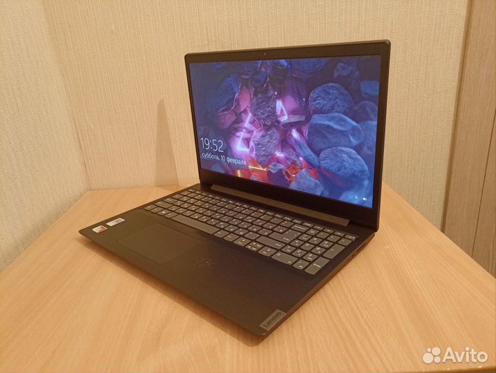 Lenovo 15.6 FHD/2019/A6-9225/4G/256G SSD/Radeon2Gb