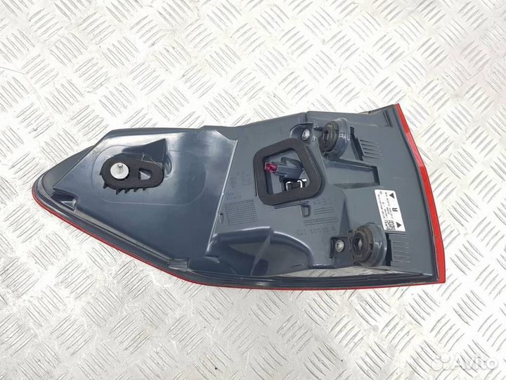 7388948 Фонарь задний правый BMW 5 G30/G31