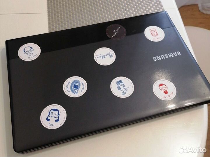 Ноутбук на запчасти