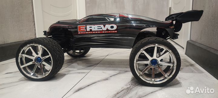 Traxxas e revo 1 8 brushless edition