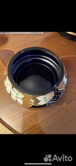 Пепельница богемия с лепкой.Рококо