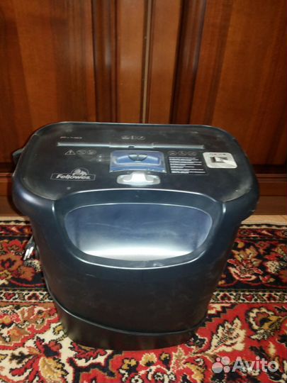 Уничтожитель бумаг