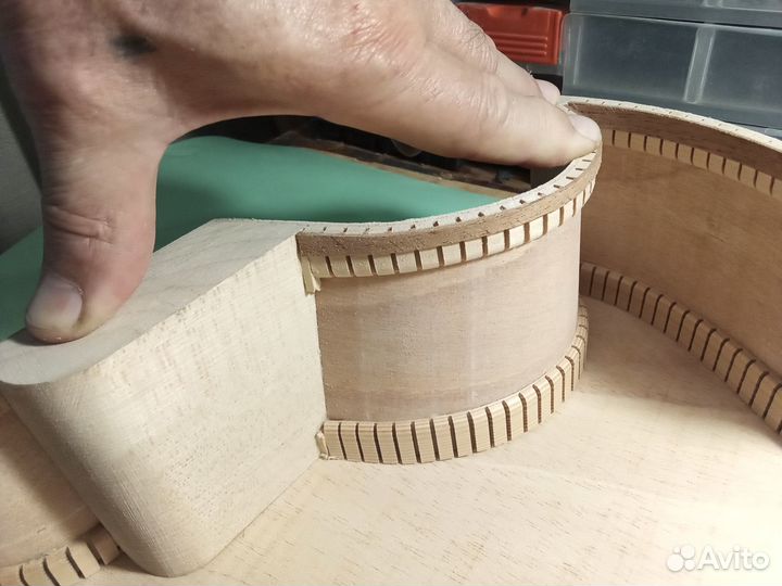 Гитара мастеровая. Ремейк старинной гитары