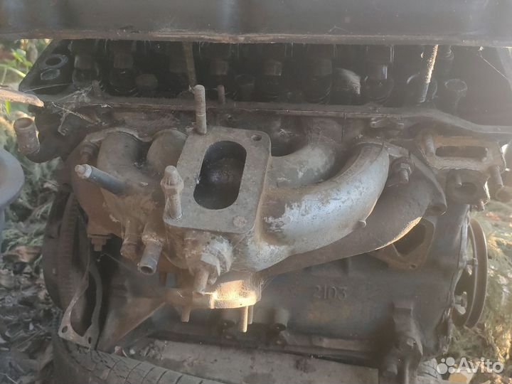 Двигатель ваз 2103