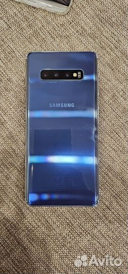Samsung Galaxy S10+, 8/128 ГБ