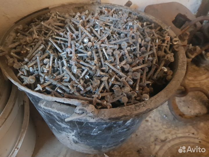 Дюбель гвоздь 6х40