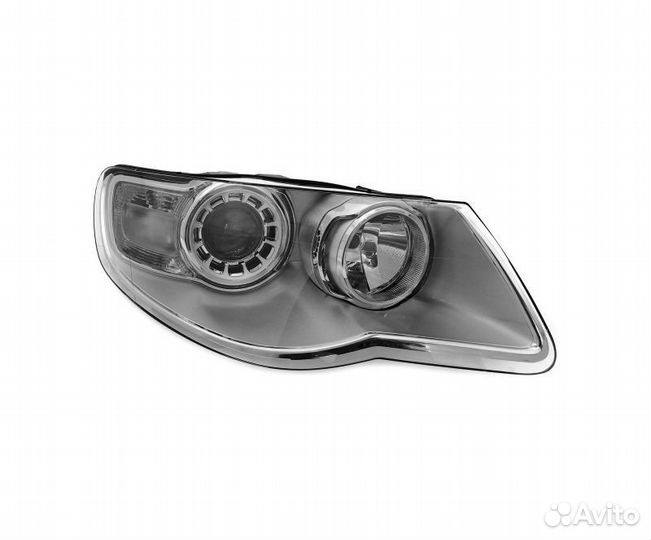 Фара правая Volkswagen Touareg (2008-2010)