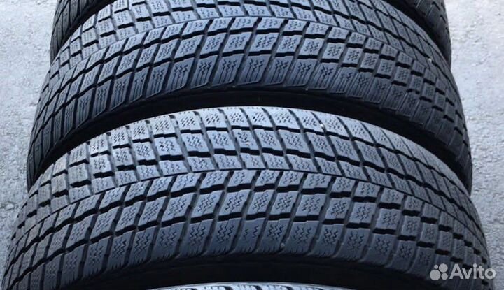 Roadstone Winguard SUV 225/55 R18
