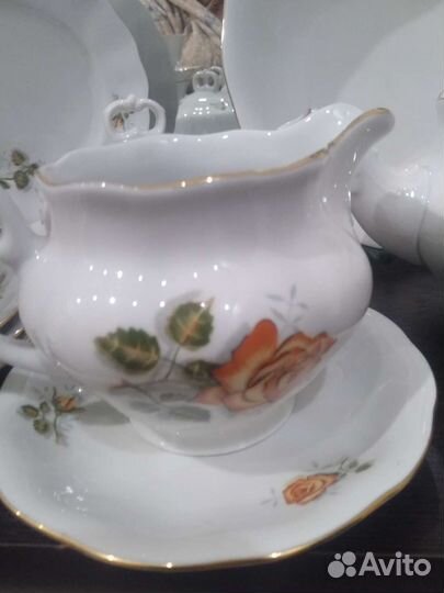 Часть сервиза Польша.Чайная роза