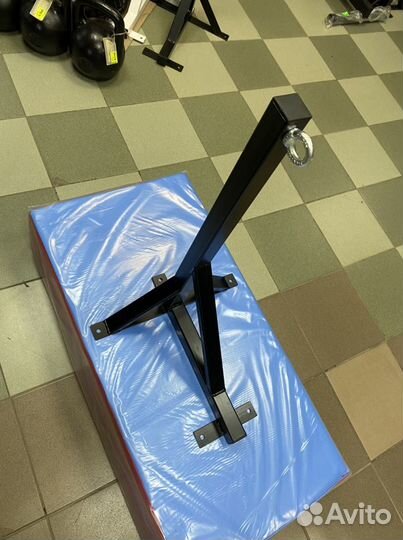 Кронштейн для боксерского мешка