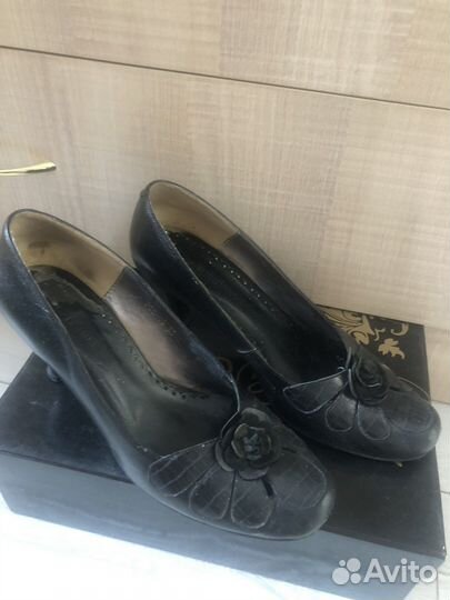 Туфли женские