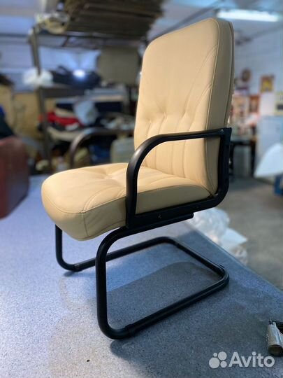 Кресло на полозьях