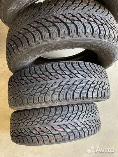 Nokian Tyres Hakkapeliitta R3 SUV 215/60 R17 100R