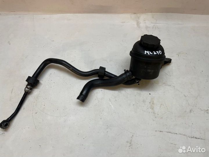 Бачок гидроусилителя Mercedes M-Class W163 OM612