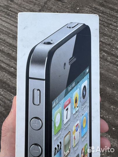 iPhone 4S, 16 ГБ