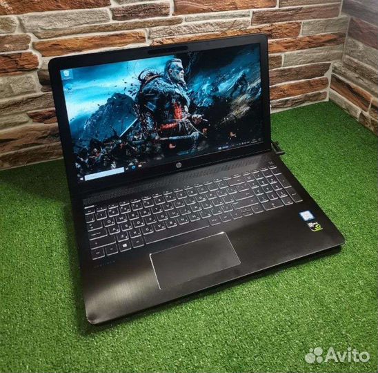 Игровой ноутбук hp i7 4 ядра/GTX1050 4гб/ssd/8ozu