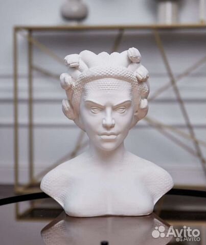 Медуза Горгона кашпо