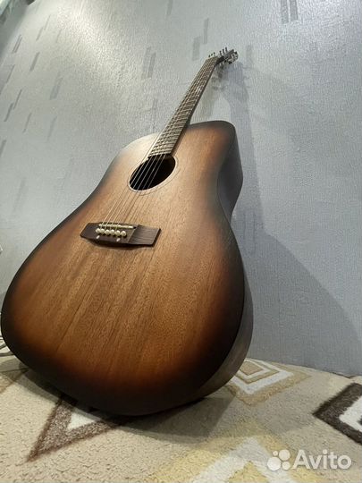 Акустическая гитара