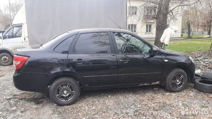 LADA Granta 1.6 МТ, 2018, 168 000 км