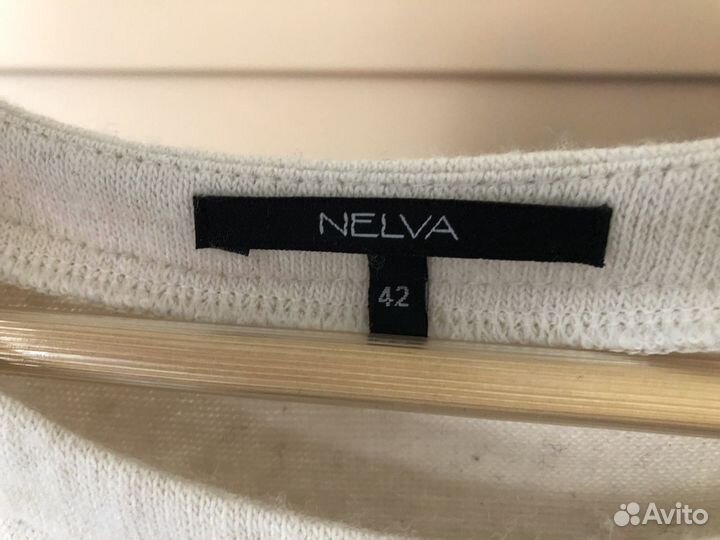 Платье Nelva 42 размер