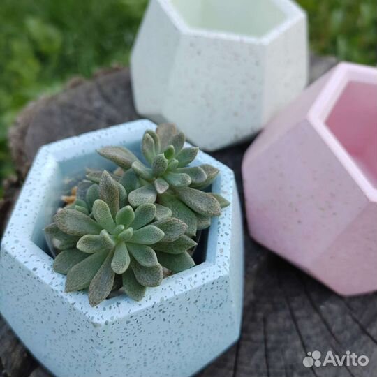 Кашпо бетонные