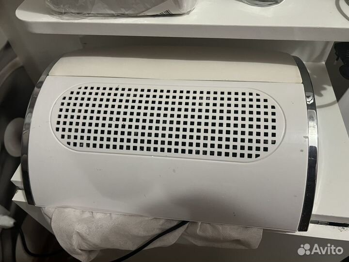 Вытяжка для маникюра