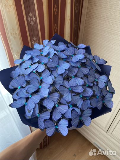 Большой букет из бабочек