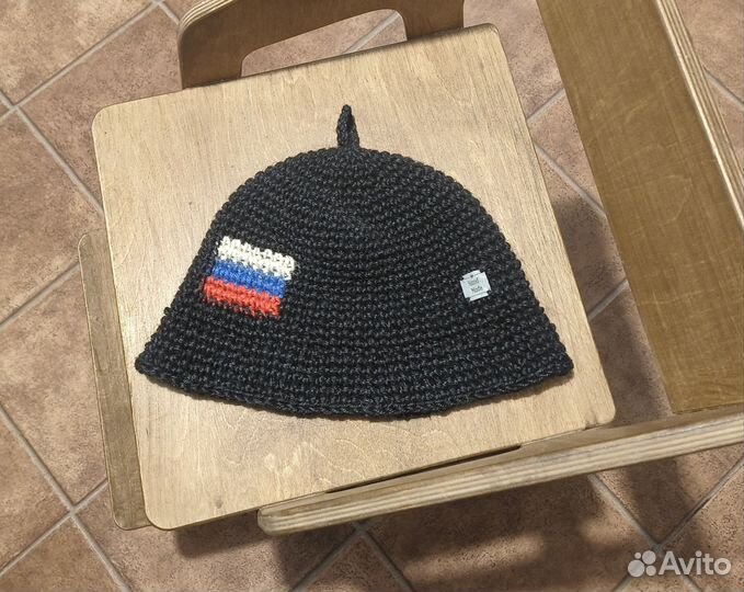 Шапка банная с флагом джут