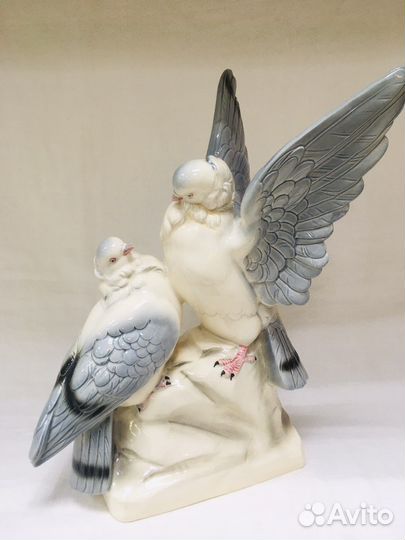 Старинная Статуэтка Пара голубей Германия