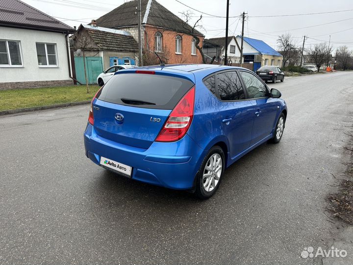 Hyundai i30 1.6 AT, 2010, 205 000 км